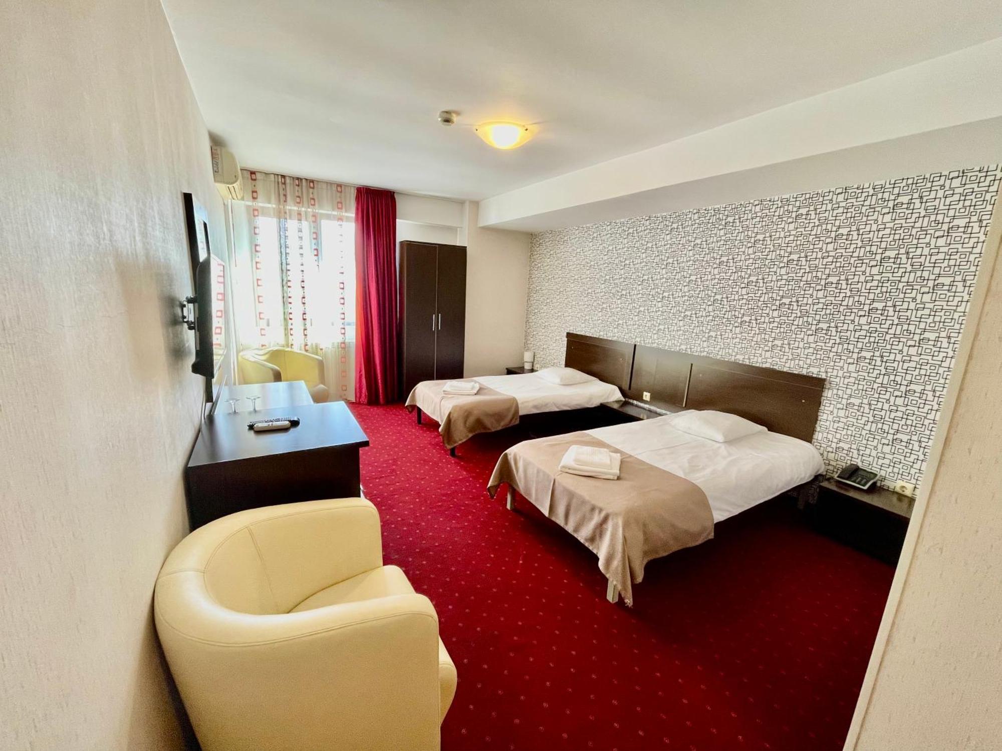 Hotel City Tulcea Exterior foto